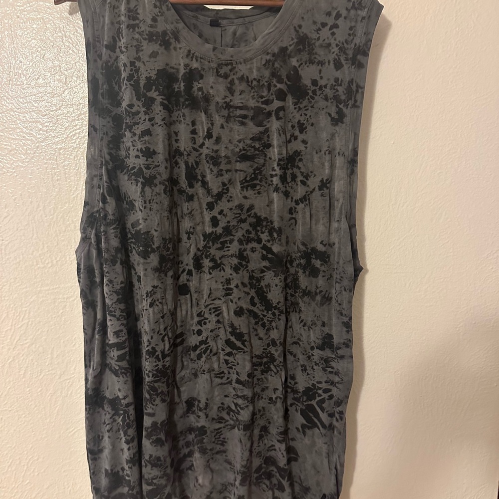 lululemon athletica Black and Gray Men's Tank Top